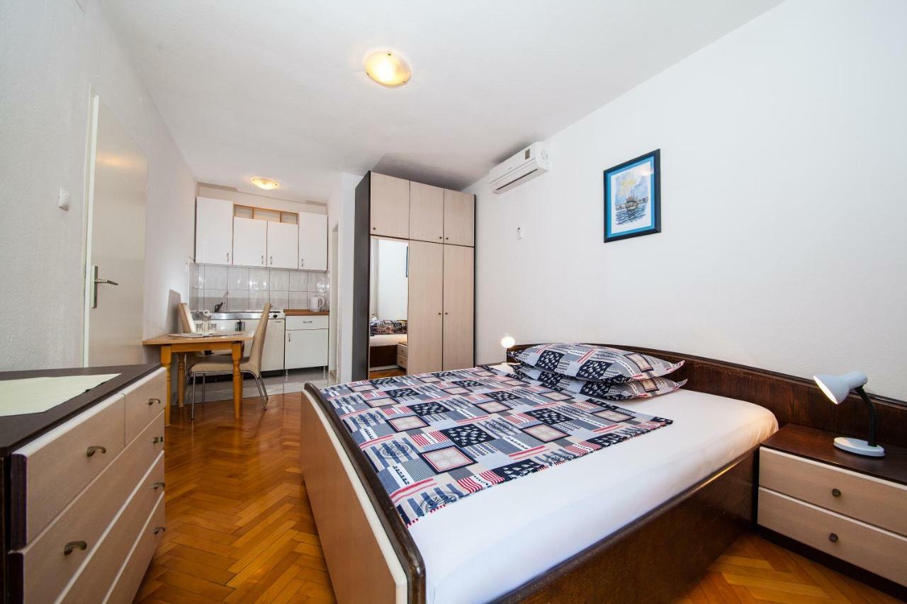 Family Apartments Marita Makarska Exteriör bild